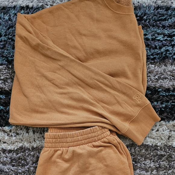 Victoria Secret Pink Sweatshirt and Sweatpants - Picture 1 of 2